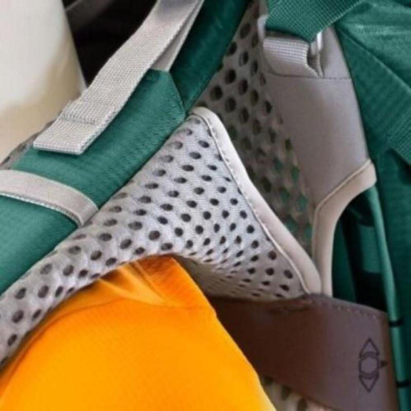 Osprey aura groen 65 liter