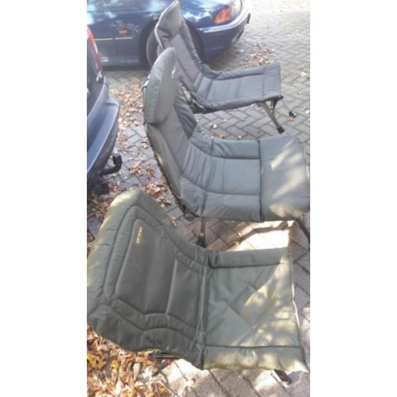 3 nette karperstoelen / visstoelen